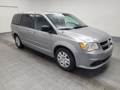 Used 2017 Dodge Grand Caravan SE w/ Power Window Group FWD image 13