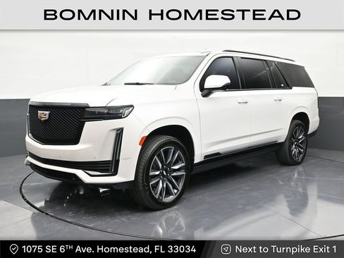 Certified 2024 Cadillac Escalade ESV Sport Platinum w/ Heavy-Duty Trailer Package AWD/4WD image 1
