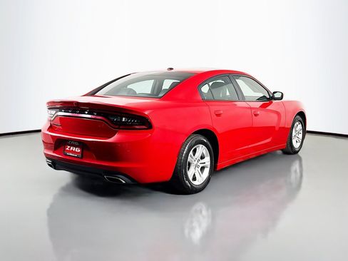 Used 2021 Dodge Charger SXT w/ Leather Interior Group RWD image 5