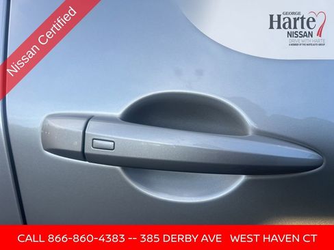 Certified 2025 Nissan Rogue SL image 25