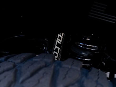 Used 2020 Jeep Gladiator Rubicon AWD/4WD image 12
