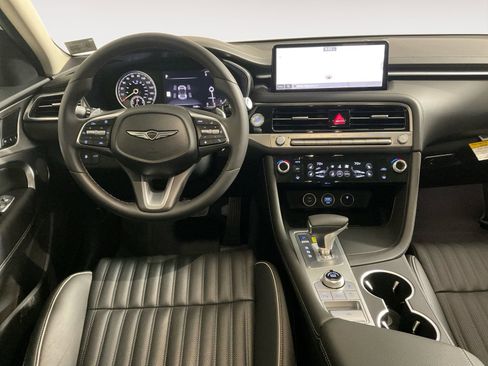 Used 2026 Genesis G70 2.5T Prestige image 17