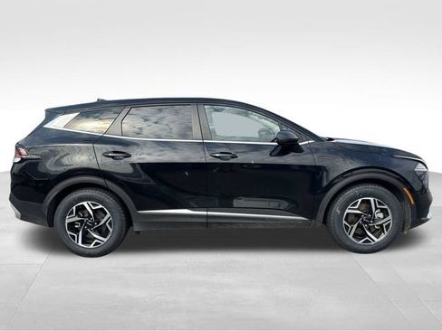 Used 2024 Kia Sportage LX FWD image 6