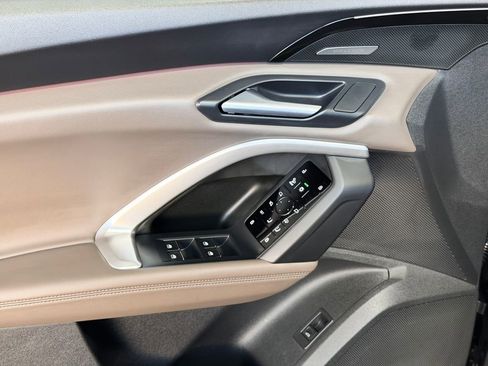 Certified 2025 Audi Q5 Premium Plus w/ Premium Plus AWD/4WD image 21