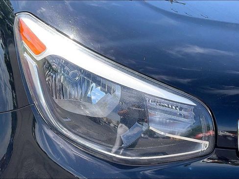 Used 2016 Kia Soul + FWD image 28