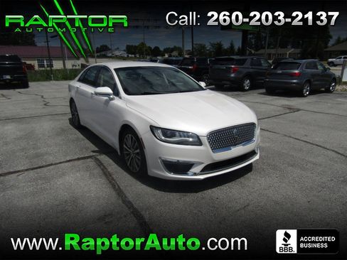 Used 2017 Lincoln MKZ Premiere FWD image 1