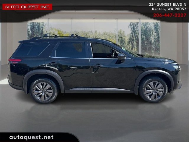 Used 2022 Nissan Pathfinder SV FWD image 4