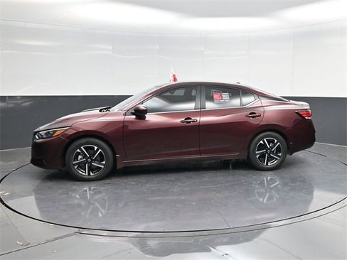 Used 2025 Nissan Sentra SV w/ All-Weather Package image 6