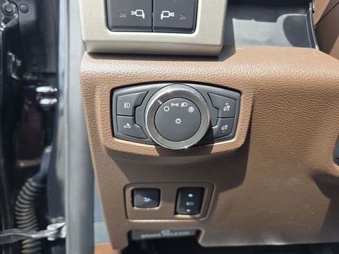 Used 2022 Ford F350 King Ranch w/ King Ranch Ultimate Package image 21