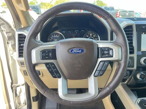 Used 2019 Ford F150 Lariat w/ Equipment Group 502A Luxury image 16