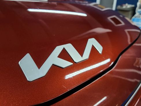 Used 2022 Kia Soul LX image 43