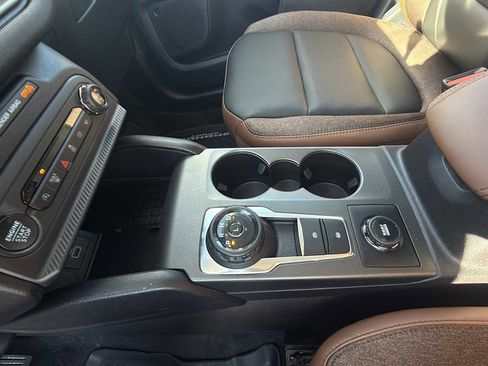 Used 2025 Ford Bronco Sport Outer Banks image 19