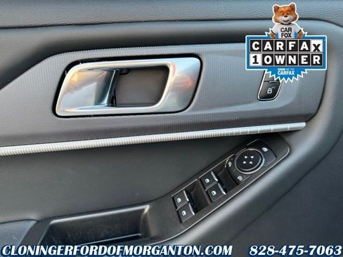 Used 2025 Ford Explorer ST-Line image 18