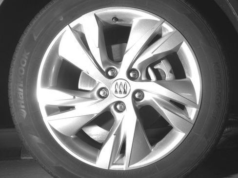 Used 2025 Buick Encore GX Preferred image 13