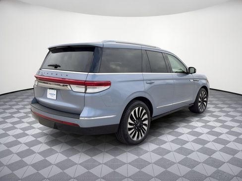 Used 2023 Lincoln Navigator Black Label AWD/4WD image 9