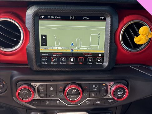 Used 2021 Jeep Wrangler Rubicon AWD/4WD image 11