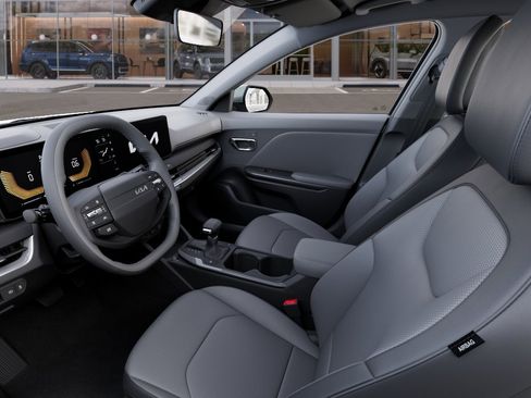 New 2026 Kia K4 EX image 17
