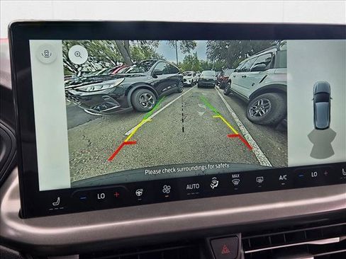 New 2025 Ford Escape SE image 13