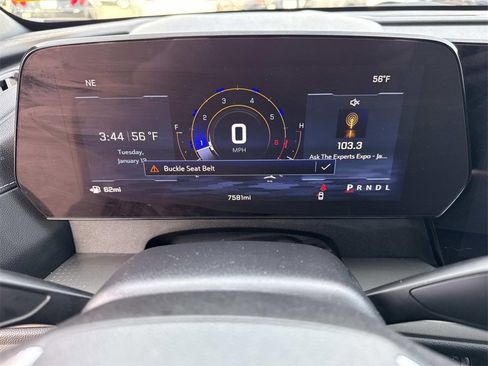 Used 2026 Chevrolet Traverse LT image 13