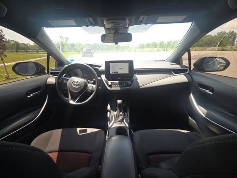 Used 2024 Toyota Corolla SE FWD image 16