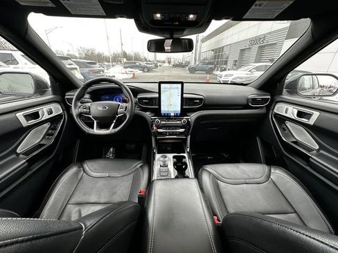 Certified 2023 Ford Explorer ST w/ Equipment Group 401A image 16