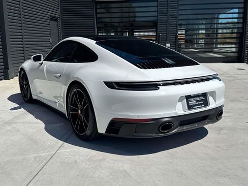 Certified 2022 Porsche 911 Carrera GTS w/ Premium Package RWD image 3