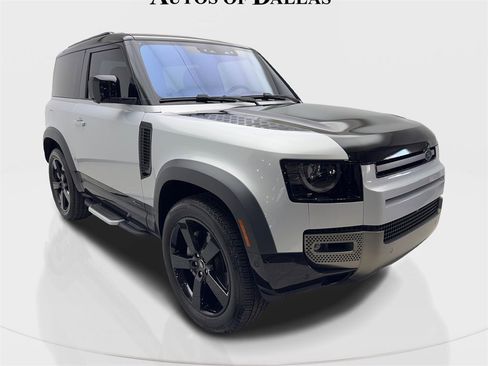 Used 2021 Land Rover Defender 90 X-Dynamic S image 6