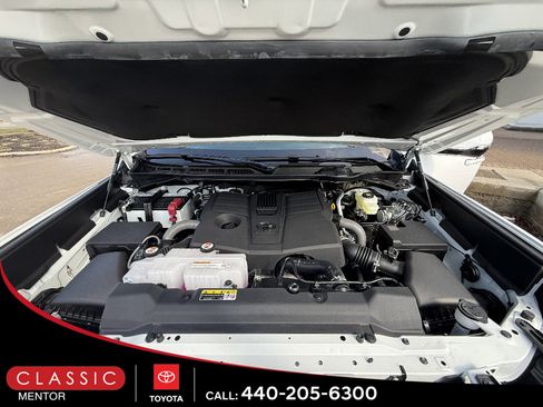 New 2026 Toyota Tundra SR5 image 13