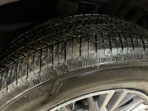 Certified 2026 Chevrolet Traverse LT image 9