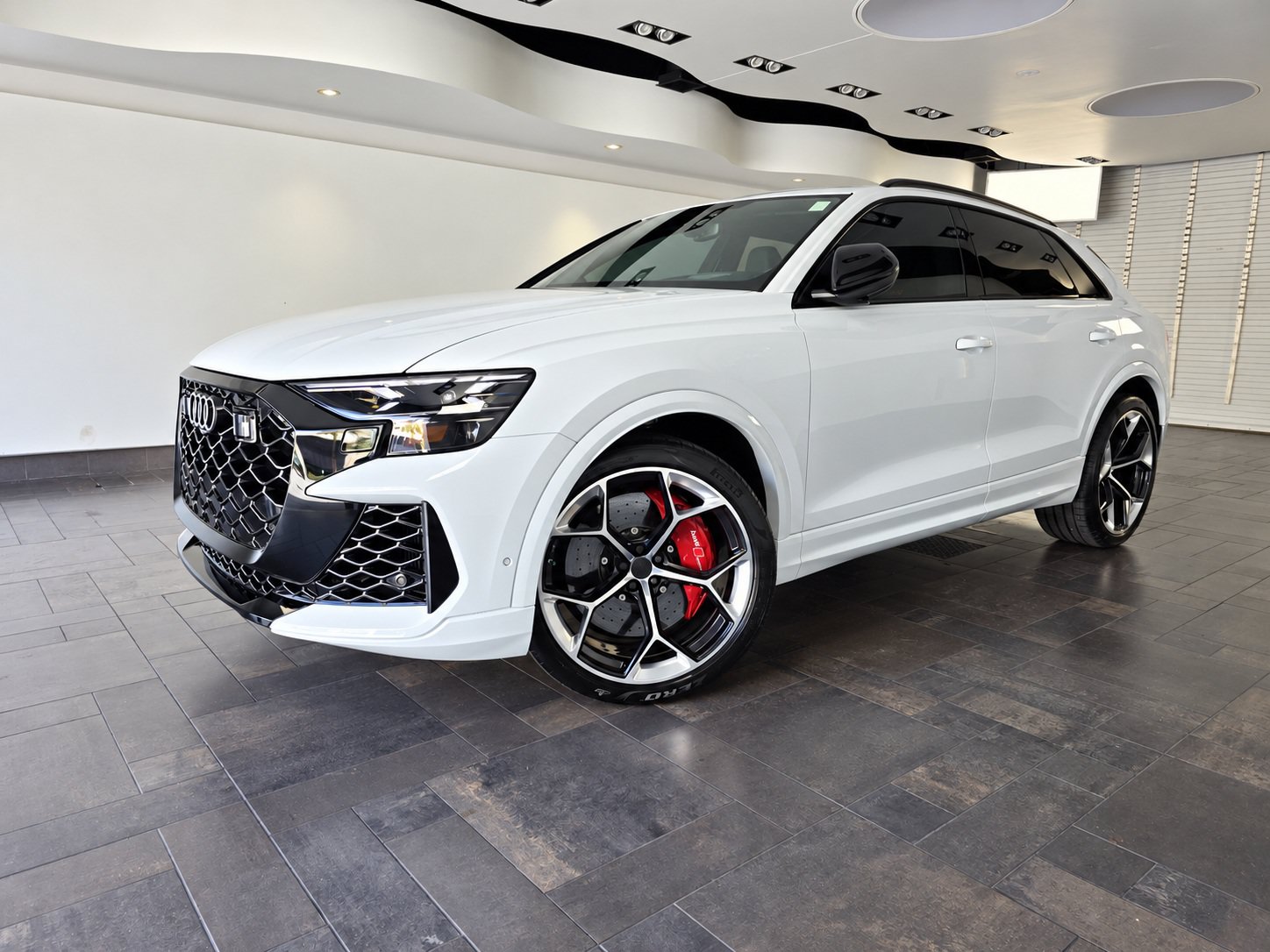 Used 2026 Audi RS Q8 performance AWD/4WD image 1
