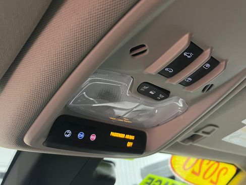 Used 2020 Buick Encore GX Select w/ Experience Buick Package image 13