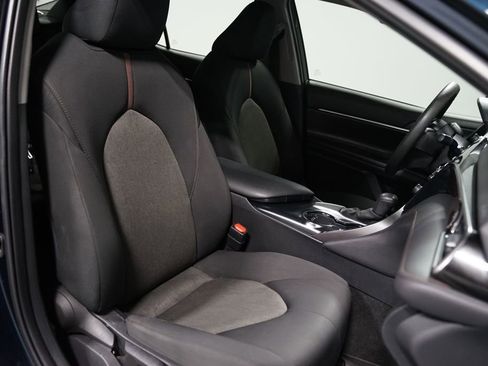 Used 2020 Toyota Camry LE FWD image 24