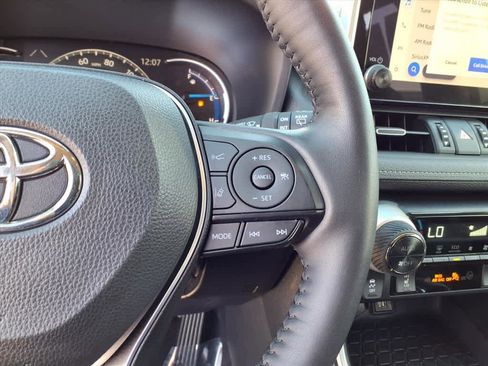 Certified 2024 Toyota RAV4 XLE Premium image 12