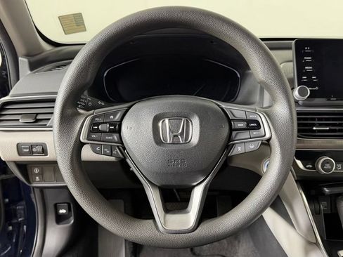 Used 2020 Honda Accord LX image 13