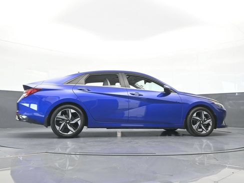 Used 2023 Hyundai Elantra Limited FWD image 61