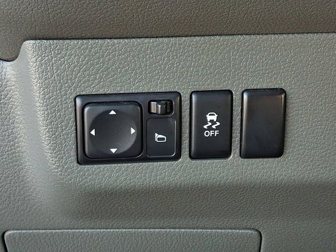 Used 2021 Nissan NV 2500 SV RWD image 23