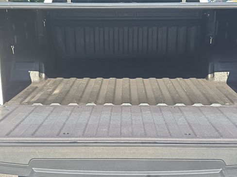 Used 2025 Chevrolet Silverado 1500 Custom RWD image 12