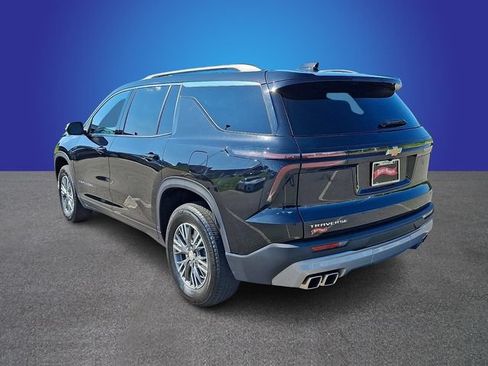 Used 2024 Chevrolet Traverse LT FWD image 6