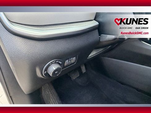 Used 2025 Jeep Compass Limited AWD/4WD image 10