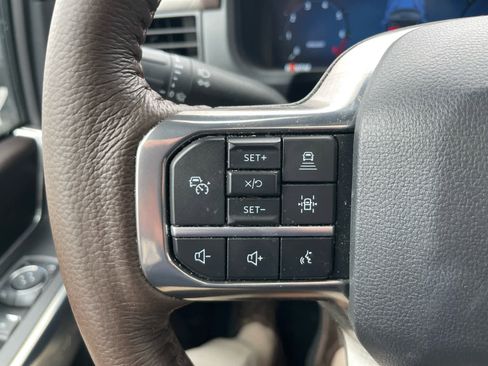 Used 2025 Ford F150 King Ranch w/ FX4 Off-Road Package AWD/4WD image 18