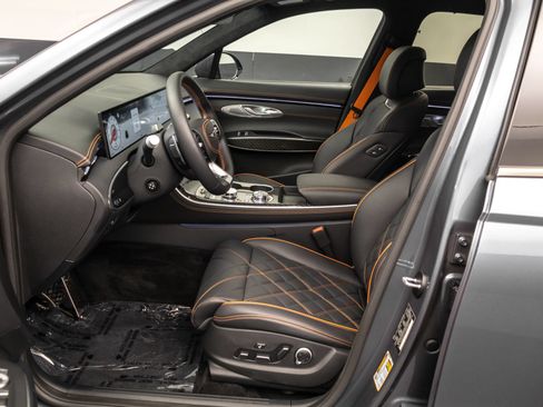 Used 2026 Genesis GV70 3.5T Sport Prestige AWD/4WD image 6
