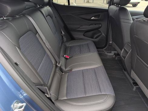 New 2025 Buick Envista Preferred w/ Convenience I Package image 11