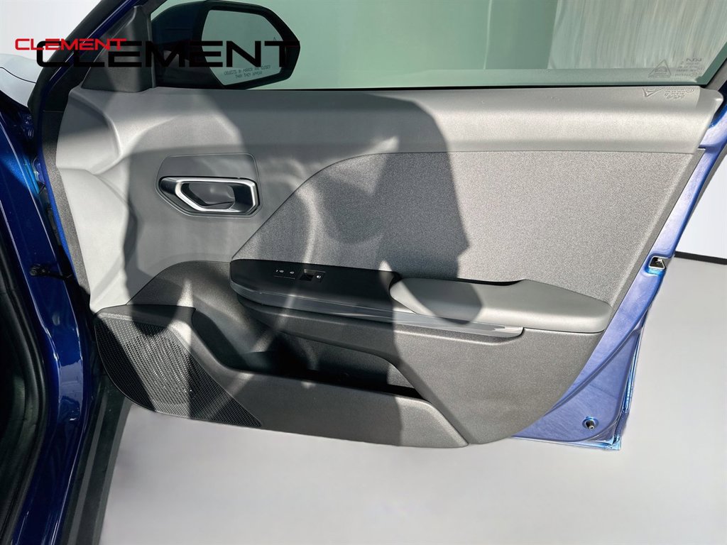Used 2025 Kia K4 EX FWD image 41