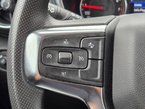 Used 2025 Chevrolet Blazer LT AWD/4WD image 19