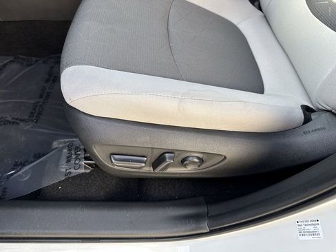 Used 2024 Toyota RAV4 XLE w/ Convenience Package image 42