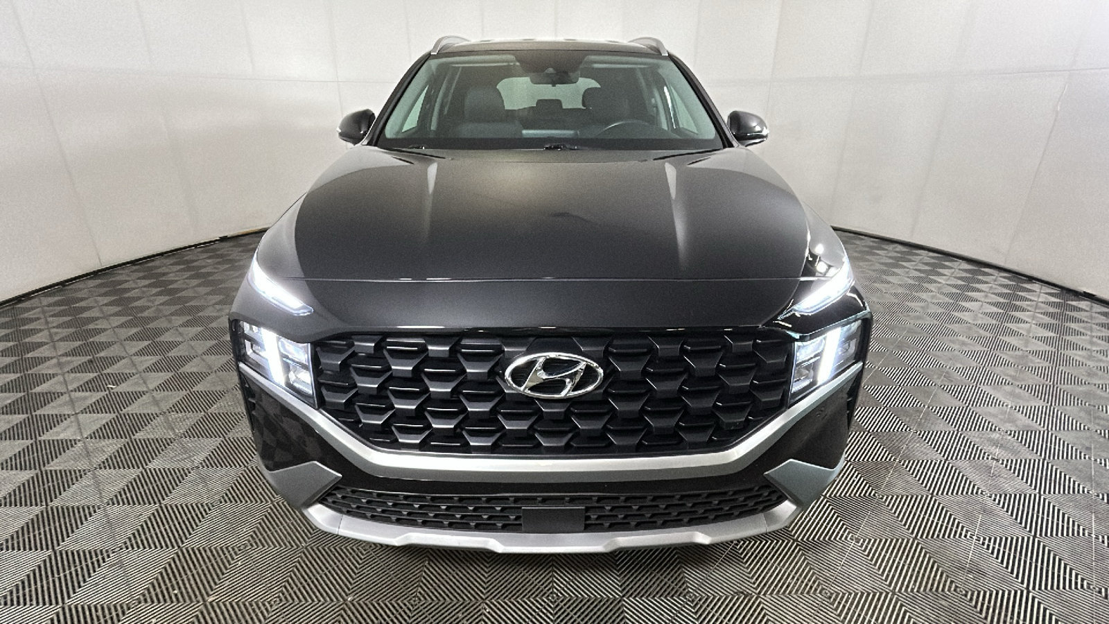 Used 2023 Hyundai Santa Fe SEL AWD/4WD image 9