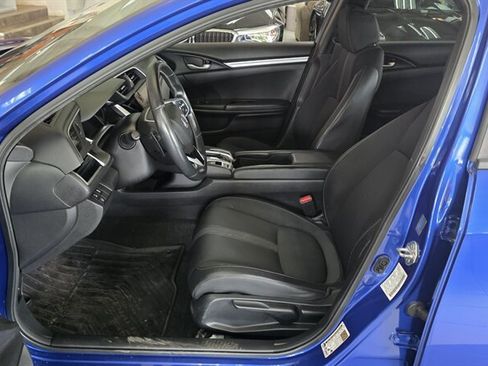 Used 2019 Honda Civic Sport image 9