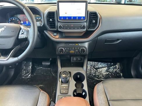 Certified 2023 Ford Bronco Sport Outer Banks w/ Tech Package AWD/4WD image 17