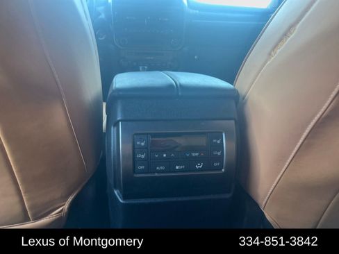 Used 2022 Lexus GX 460 image 26