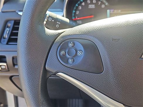 Used 2016 Chevrolet Impala LS image 15